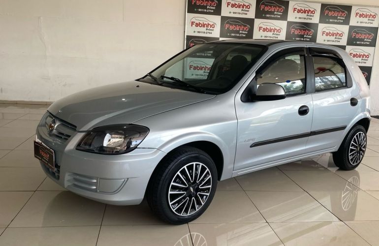 Chevrolet Celta 1.0 MPFi Vhce Life 8v - Foto #1