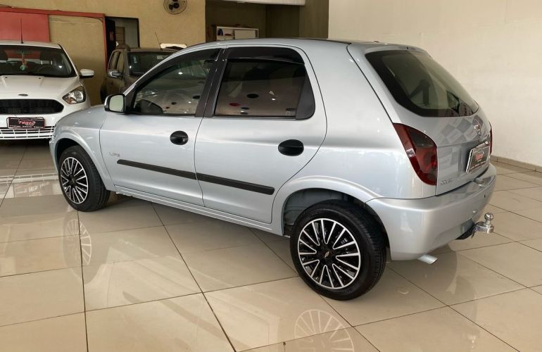 Chevrolet Celta 1.0 MPFi Vhce Life 8v - Foto #4