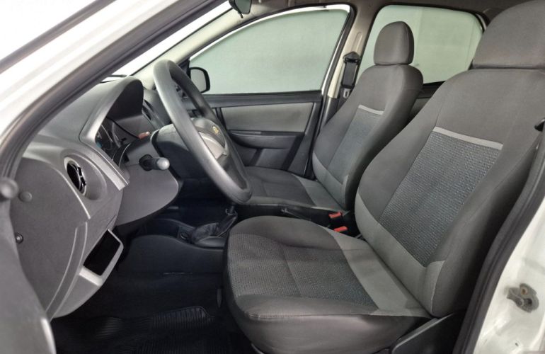 Chevrolet Celta LT 1.0 (Flex) - Foto #6