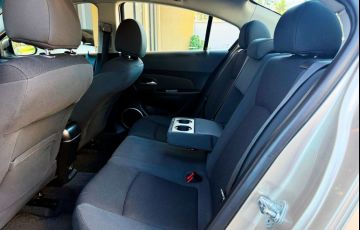 Chevrolet Cruze 1.8 LT 16v - Foto #5