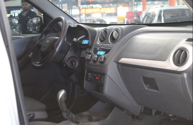 Chevrolet Montana 1.4 MPFi LS CS 8v - Foto #4