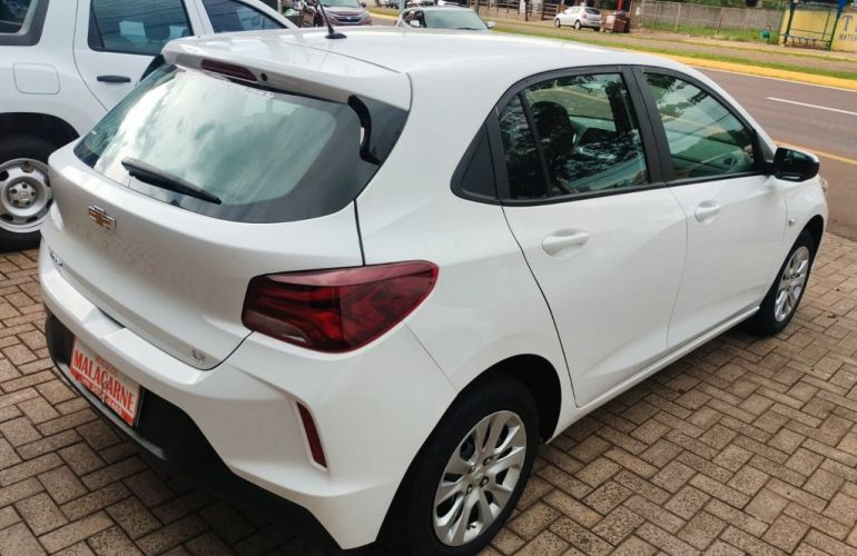 Chevrolet Onix 1.0 LT - Foto #4