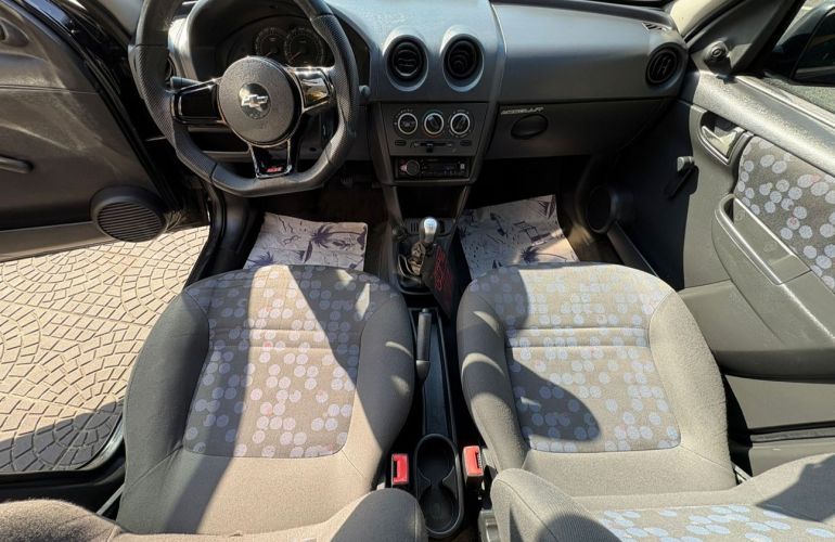 Chevrolet Prisma 1.0 MPFi Vhce Joy 8v - Foto #7