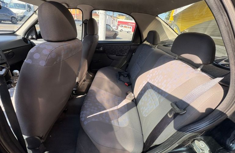 Chevrolet Prisma 1.0 MPFi Vhce Joy 8v - Foto #8