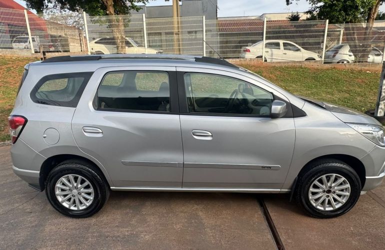 Chevrolet Spin 1.8 LT 8v - Foto #4