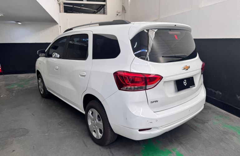 Chevrolet Spin 1.8 LT 8V Flex 4p Automático - Foto #4
