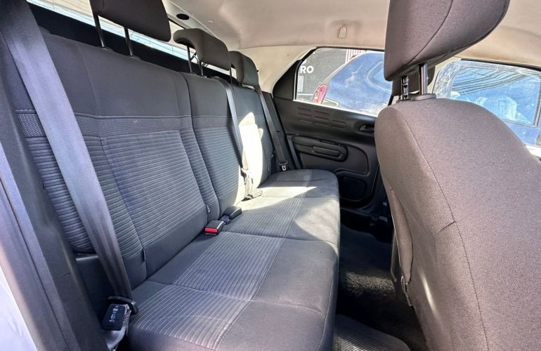 Citroën C4 Cactus 1.6 VTi 120 Flex Feel Business Eat6 - Foto #7