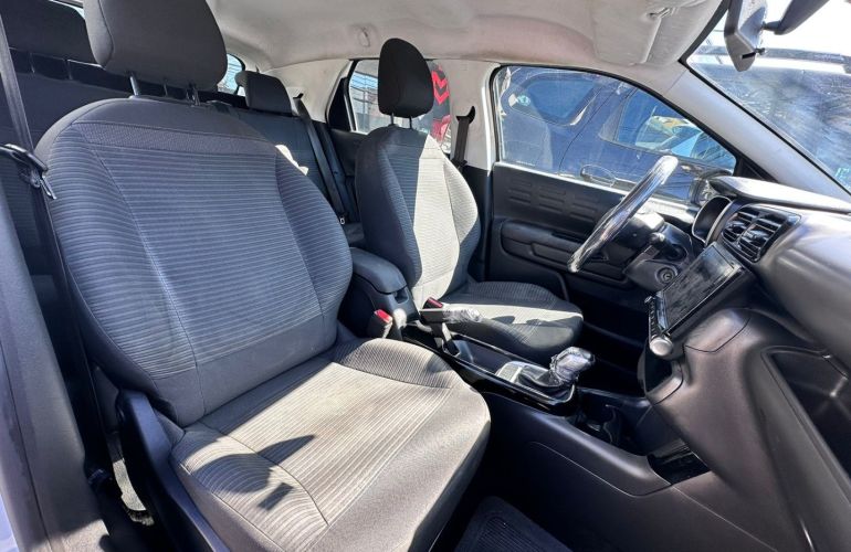 Citroën C4 Cactus 1.6 VTi 120 Flex Feel Business Eat6 - Foto #8