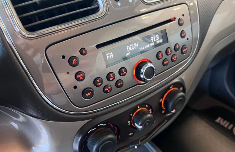 Fiat Siena 1.6 MPi Essence 16v - Foto #7