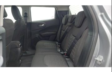 Fiat Toro 1.3 Turbo 270 Flex Freedom At6 - Foto #8