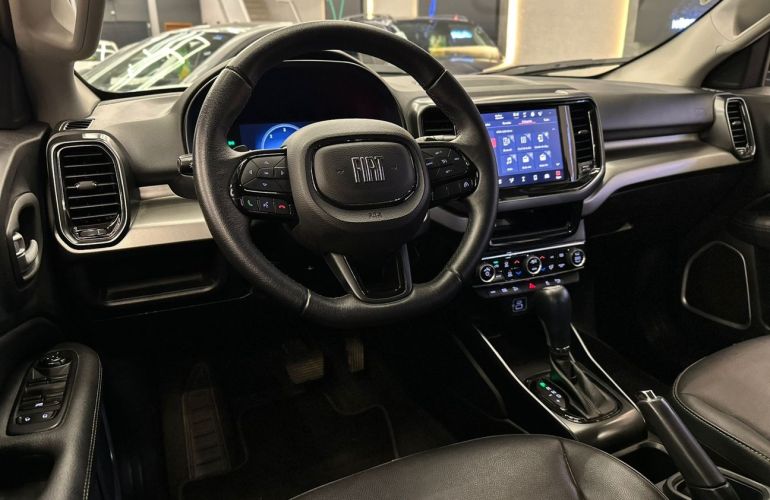 Fiat Toro 2.0 16V Turbo Volcano 4WD At9 - Foto #7