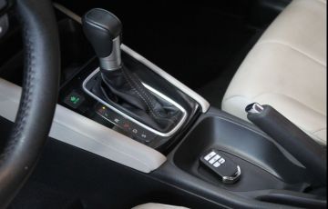 Honda City 1.5 I-vtec Touring - Foto #8