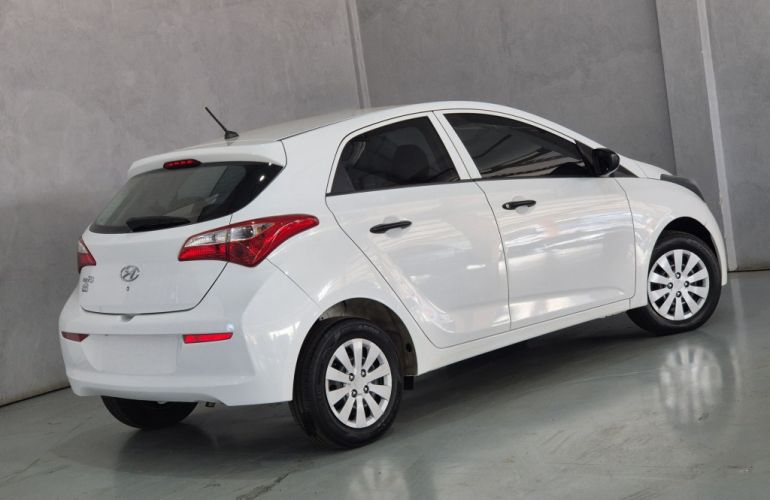 Hyundai HB20 1.0 Comfort - Foto #4