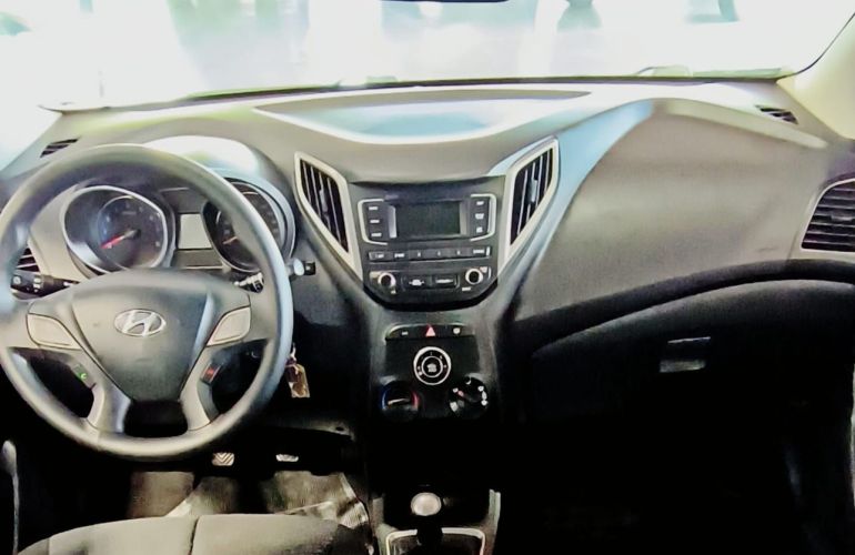 Hyundai Hb20 1.0 Unique 12v - Foto #9