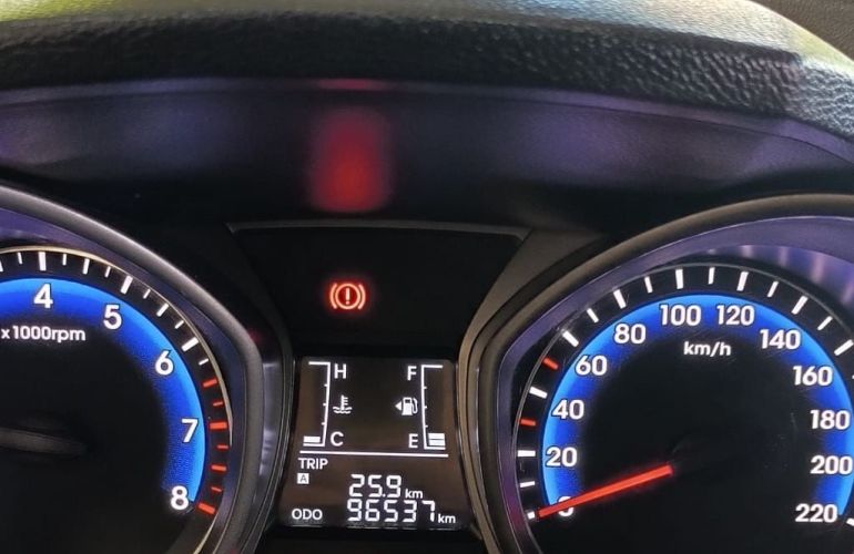 Hyundai Hb20 1.0 Unique 12v - Foto #10