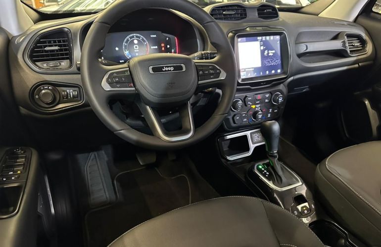 Jeep Renegade 1.3 T270 Turbo Longitude - Foto #7