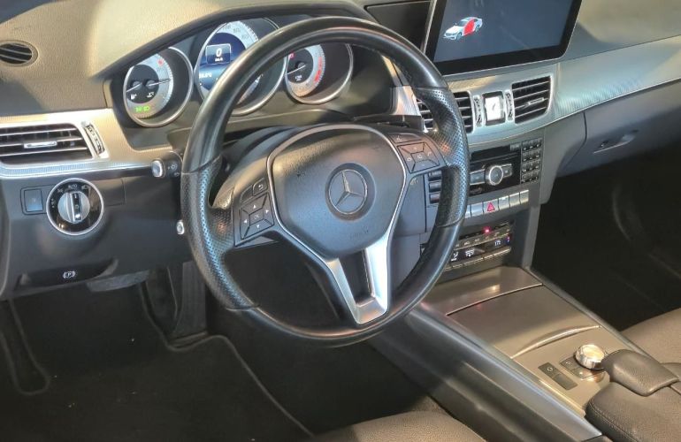 Mercedes-Benz E 250 2.0 Avantgarde 16V Turbo - Foto #8