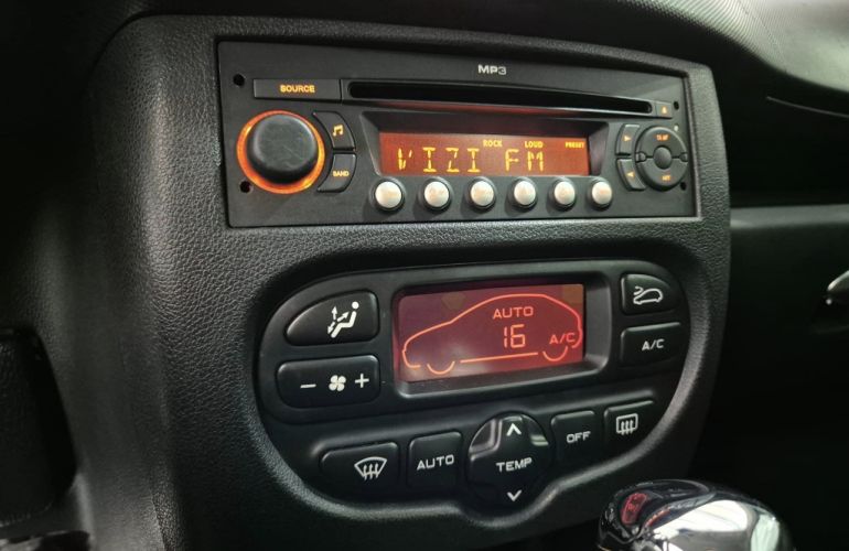 Peugeot 207 Hatch XS 1.6 16V (flex) (aut) - Foto #10