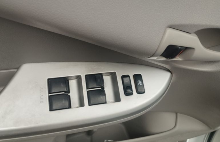 Peugeot 308 Active 1.6 16v (Flex) - Foto #2