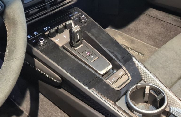 Porsche 911 3.0 24v H6 Targa 4 Gts Pdk - Foto #10