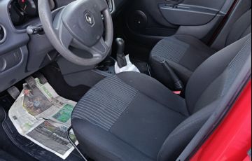 Renault Sandero Authentique 1.0 12V SCe (Flex) - Foto #5