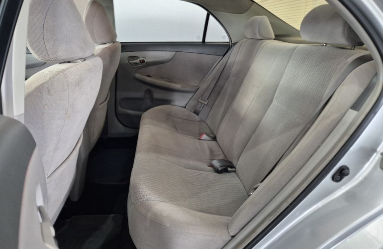 Toyota Corolla Sedan 1.8 Dual VVT-i  XLI (aut) (flex) - Foto #8