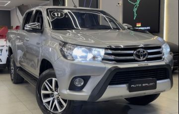 Toyota Hilux 2.7 Srv 4x4 CD 16v