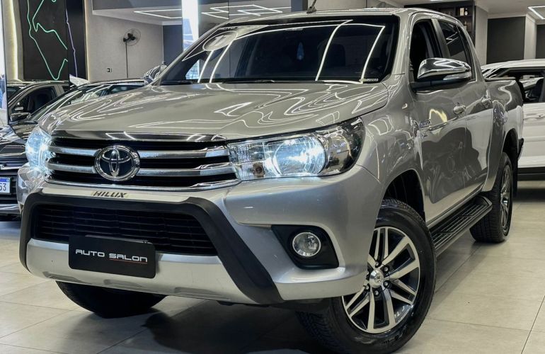 Toyota Hilux 2.7 Srv 4x4 CD 16v - Foto #3