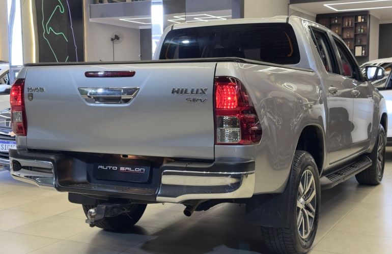 Toyota Hilux 2.7 Srv 4x4 CD 16v - Foto #4