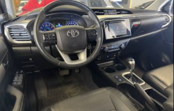 Toyota Hilux 2.7 Srv 4x4 CD 16v - Foto #7
