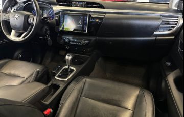 Toyota Hilux 2.7 Srv 4x4 CD 16v - Foto #9