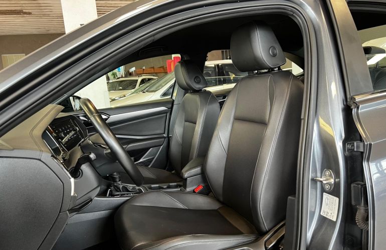 Volkswagen Jetta 1.4 250 TSi Total R-line - Foto #6