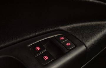 Volkswagen Saveiro 1.6 CS Robust - Foto #10