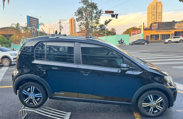 Volkswagen Up 1.0 170 TSi Total Xtreme - Foto #7