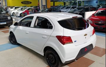Chevrolet Onix 1.0 MPFi LT 8v - Foto #6