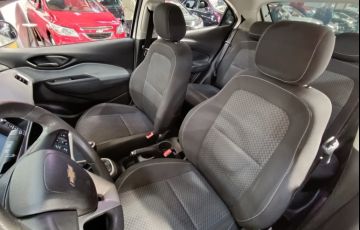 Chevrolet Onix 1.0 MPFi LT 8v - Foto #8