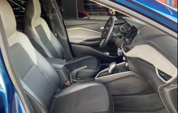 Chevrolet Onix 1.0 Turbo Plus Premier - Foto #6
