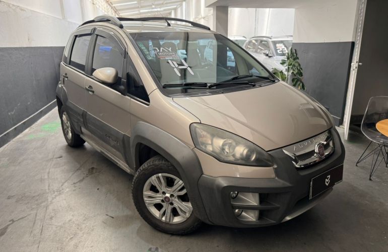 Fiat Idea 1.8 MPi Adventure 16V Flex 4p Manual - Foto #1