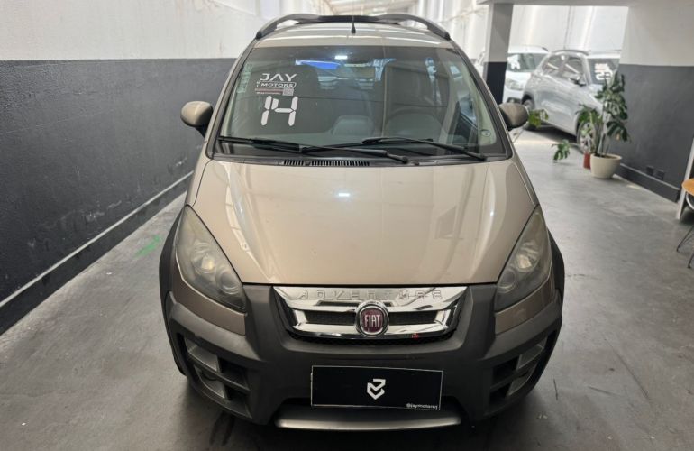 Fiat Idea 1.8 MPi Adventure 16V Flex 4p Manual - Foto #2