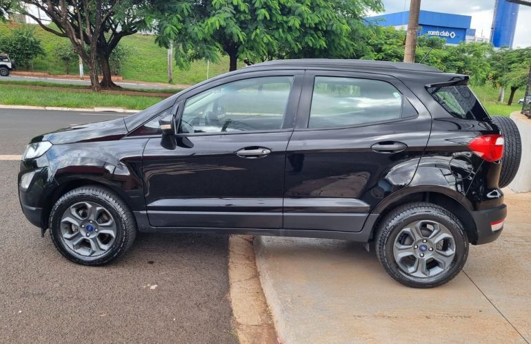 Ford Ecosport 1.5 Tivct Freestyle - Foto #8