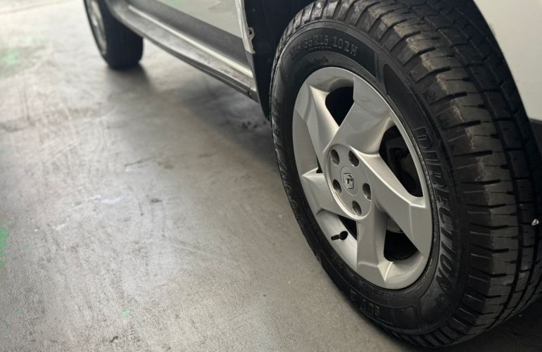 Renault Duster 1.6 4x2 16V Flex 4p Manual - Foto #7