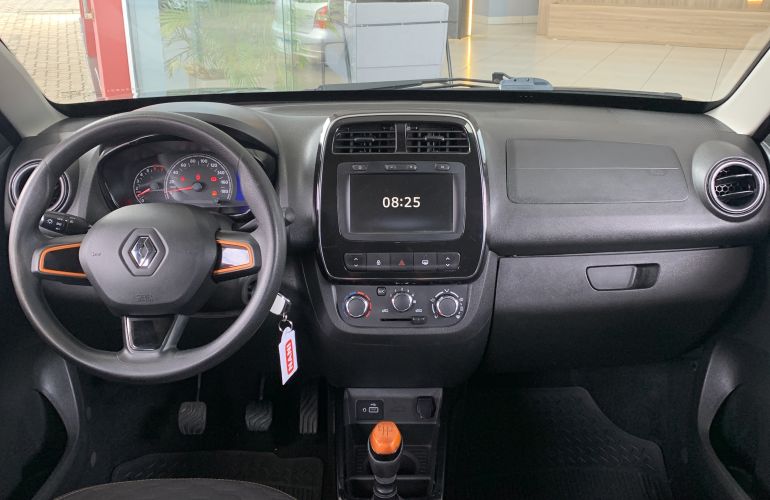 Renault Kwid 1.0 Outsider - Foto #5