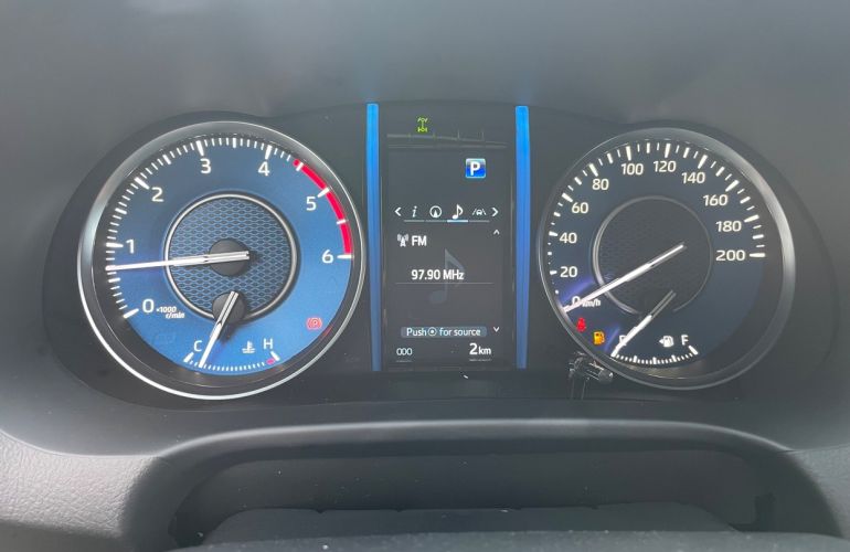 Toyota Hilux Sw4 2.8 D-4d Turbo Srx Platinum 4x4 - Foto #7