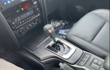 Toyota Hilux Sw4 2.8 D-4d Turbo Srx Platinum 4x4 - Foto #10