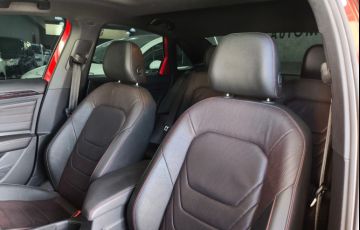 Volkswagen Jetta 2.0 350 TSI GLI DSG - Foto #9