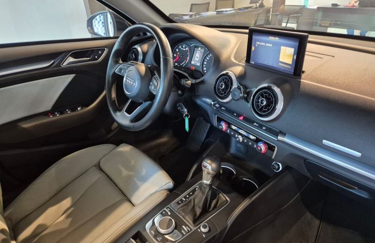 Audi A3 2.0 Tfsi Sedan Performance - Foto #10