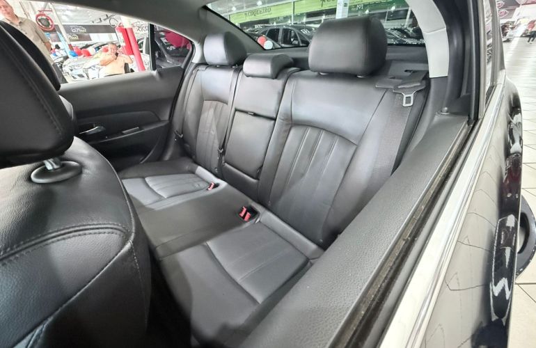Chevrolet Cruze 1.8 LT 16v - Foto #8