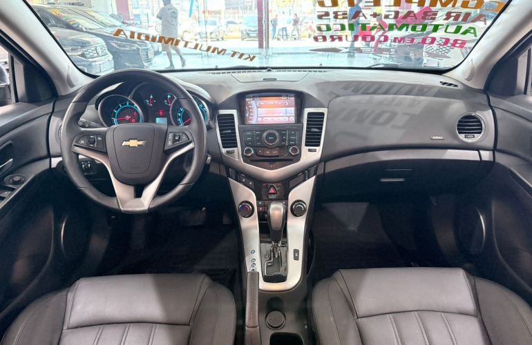 Chevrolet Cruze 1.8 LT 16v - Foto #9