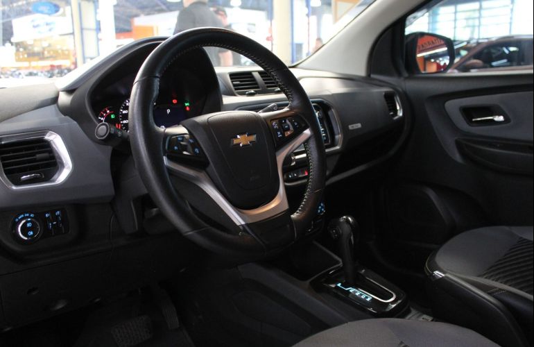 Chevrolet Spin 1.8 Activ 8v - Foto #3