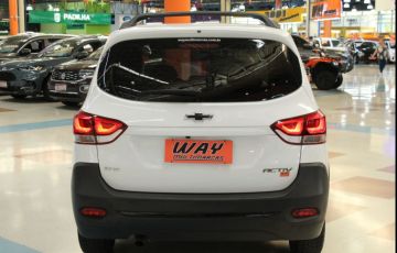 Chevrolet Spin 1.8 Activ 8v - Foto #10